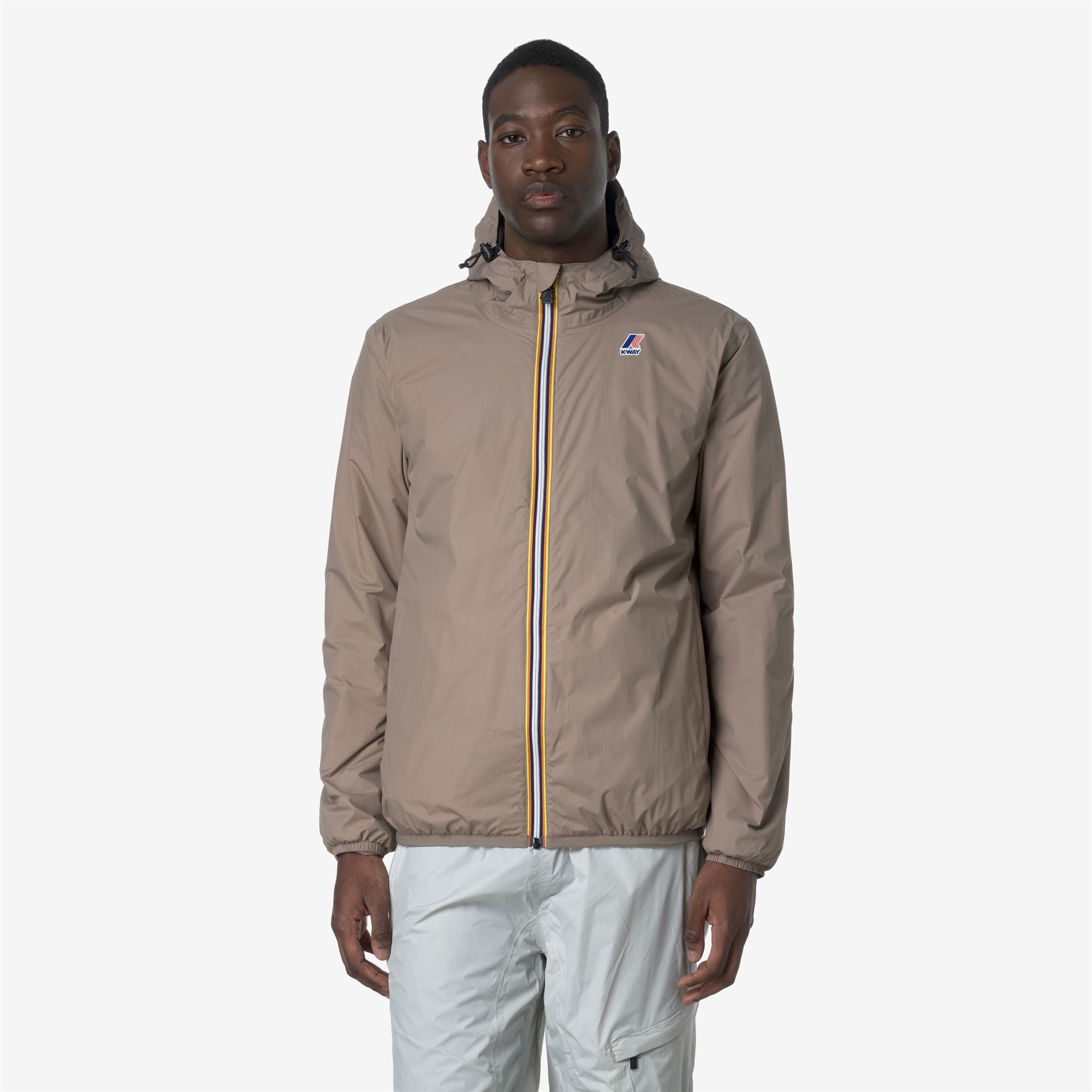 Jackets_UNISEX_LE VRAI 4.0 CLAUDE WARM_Mid_Beige Taupe - Commercial 2