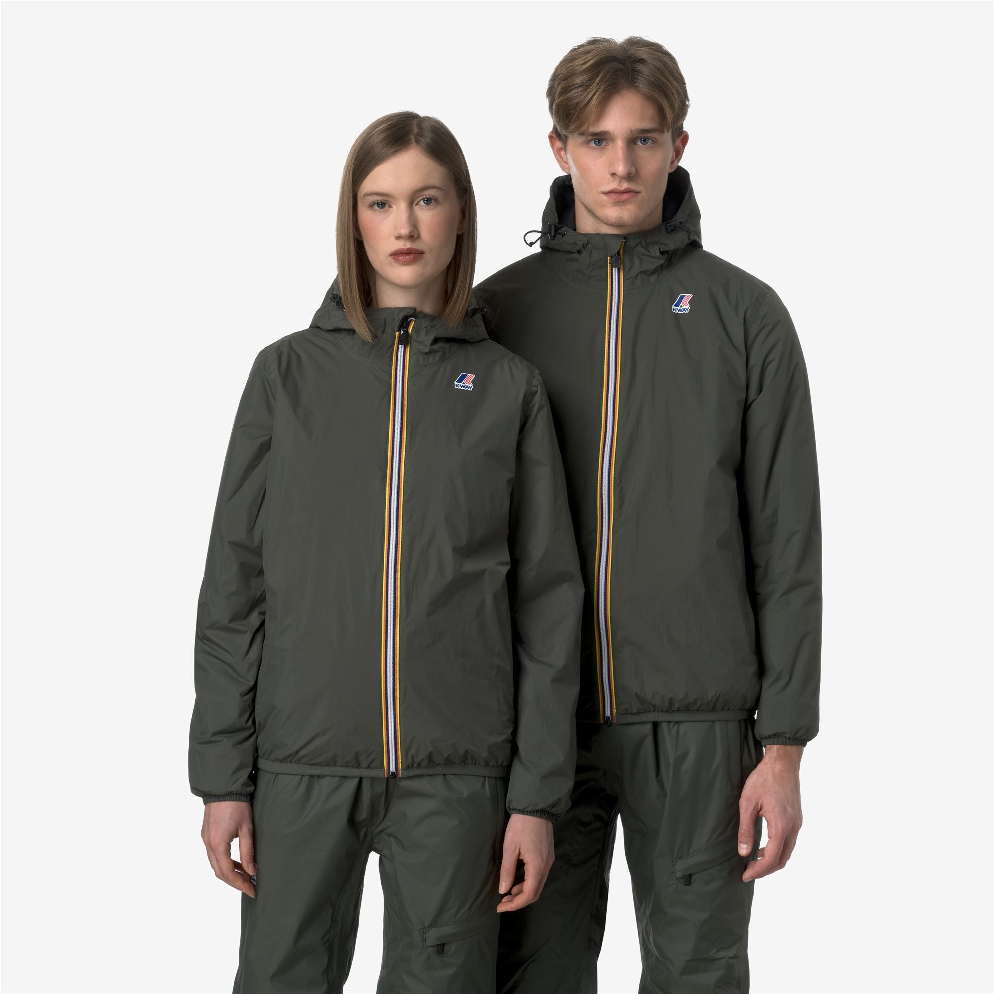 Jackets_UNISEX_LE VRAI 4.0 CLAUDE WARM_Mid_GREEN BLACKISH - Commercial 1