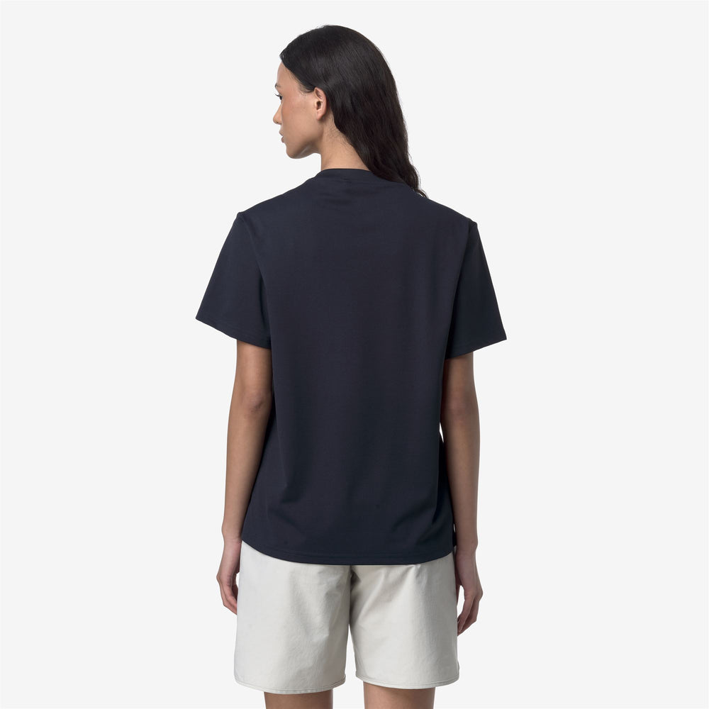 Blue Unisex Outdoor T-Shirt with Pockets and Breathable Fabric 02