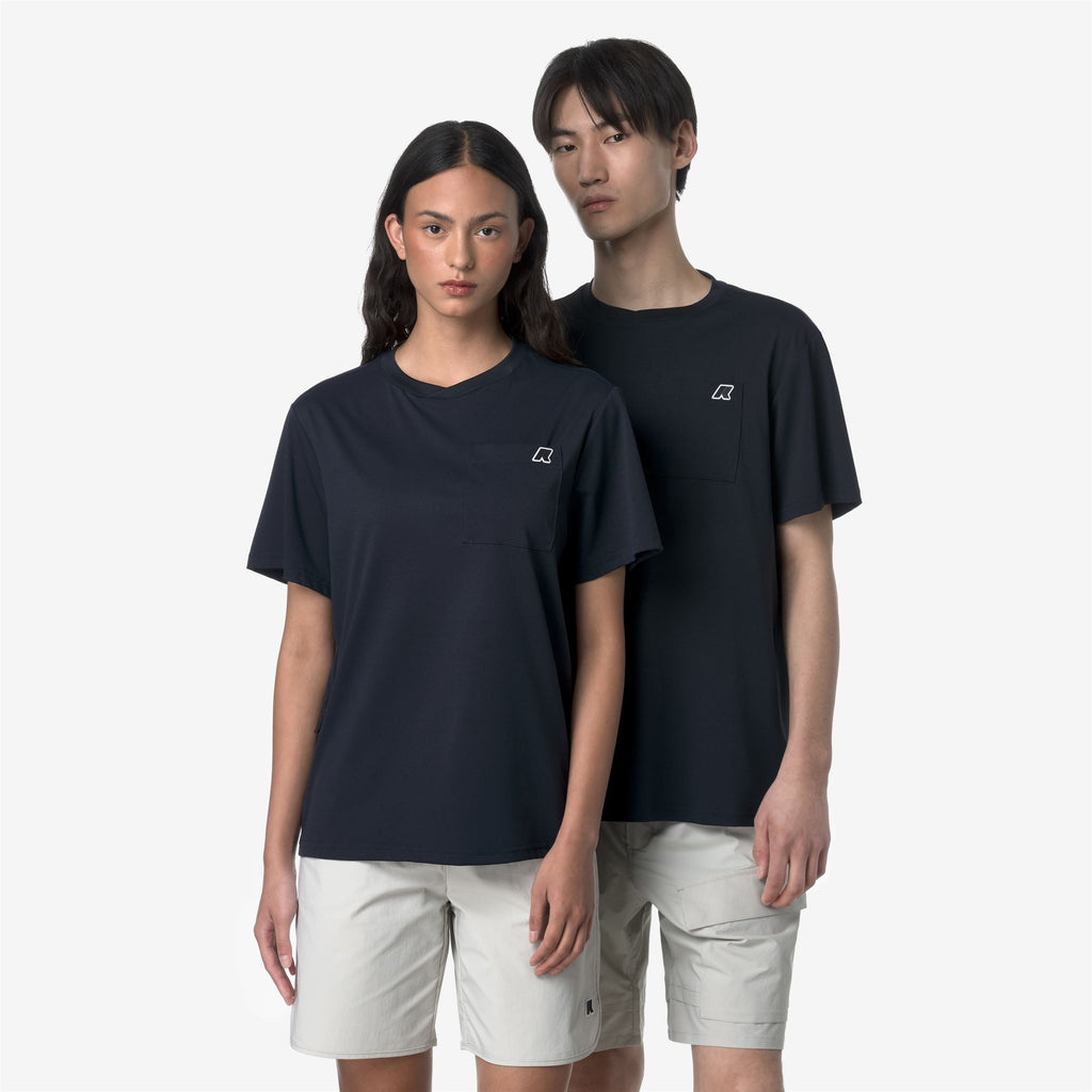 T-Shirts & Top_UNISEX_SUIVANT_T-Shirt_Blue Depth - Commercial 7
