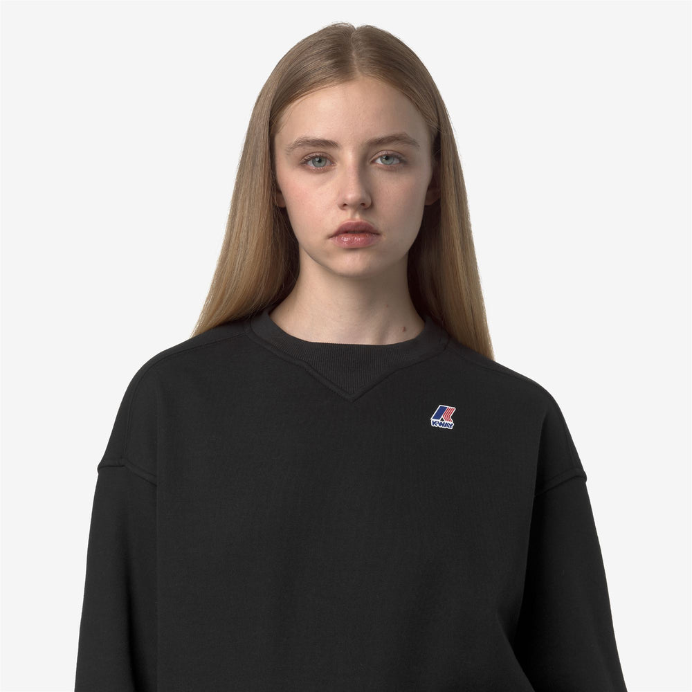 Black Women's Fleece Crewneck Jumper for Outdoor Activities 02