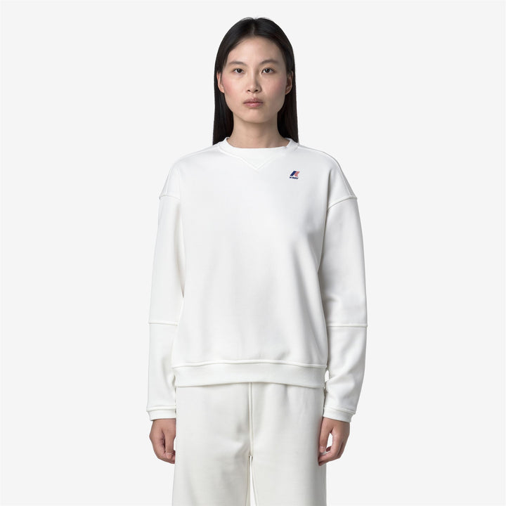 Maglione in pile bianco da donna per attività all'aperto 3