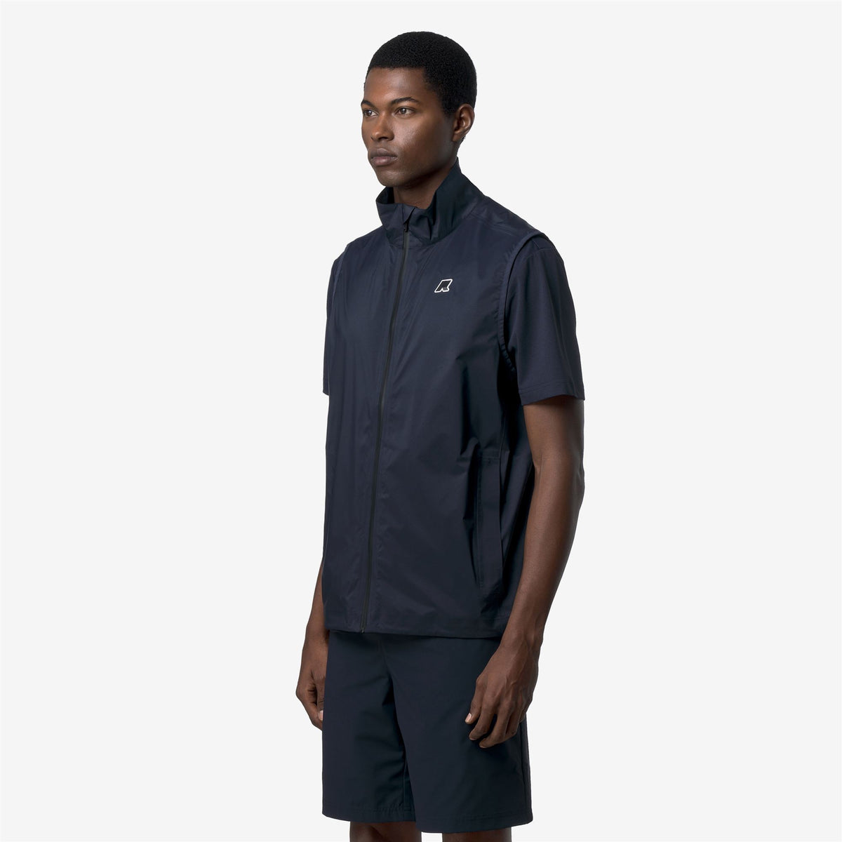 Jackets_Unisex_CROIXER TRAVEL_Vest_Blue Depth - Commercial 5