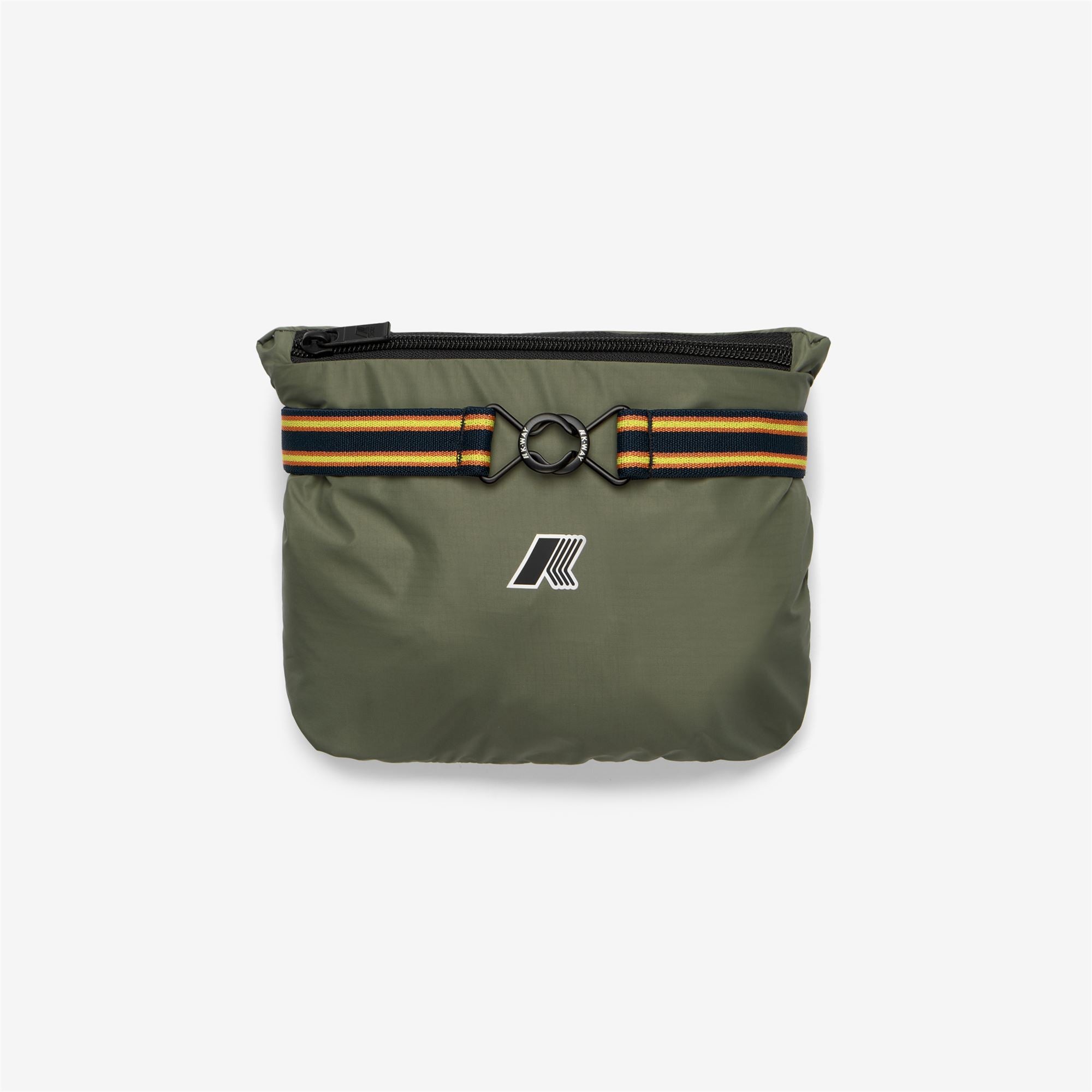 Jackets_Unisex_CROIXER TRAVEL_Vest_Green Lichen - Commercial 2