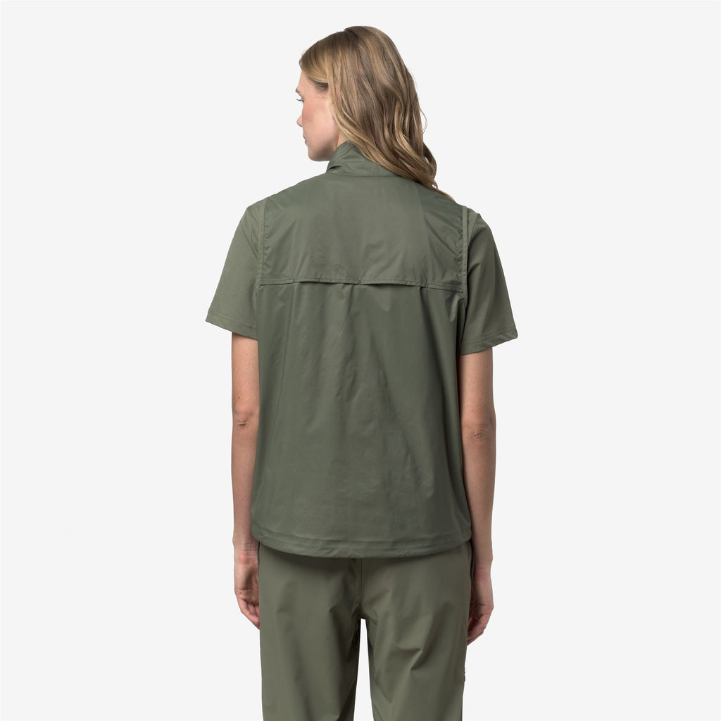 Jackets_Unisex_CROIXER TRAVEL_Vest_Green Lichen - Commercial 6