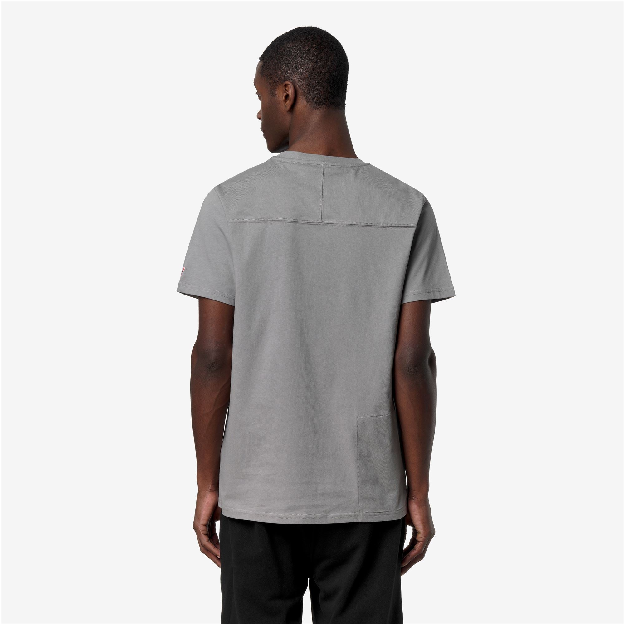 T-Shirts & Top_UNISEX_LEONIDE SCATTERED LETTERING_T-Shirt_Grey Frost - Commercial 6