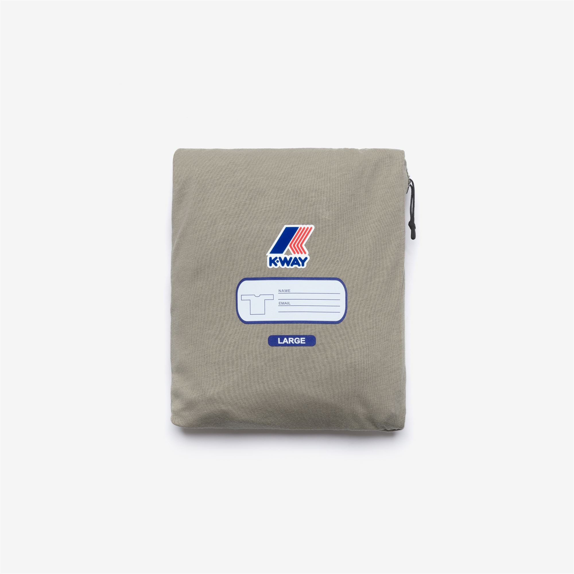 T-Shirts & Top_UNISEX_LEONIDE SCATTERED LETTERING_T-Shirt_Green Oak - Commercial 2