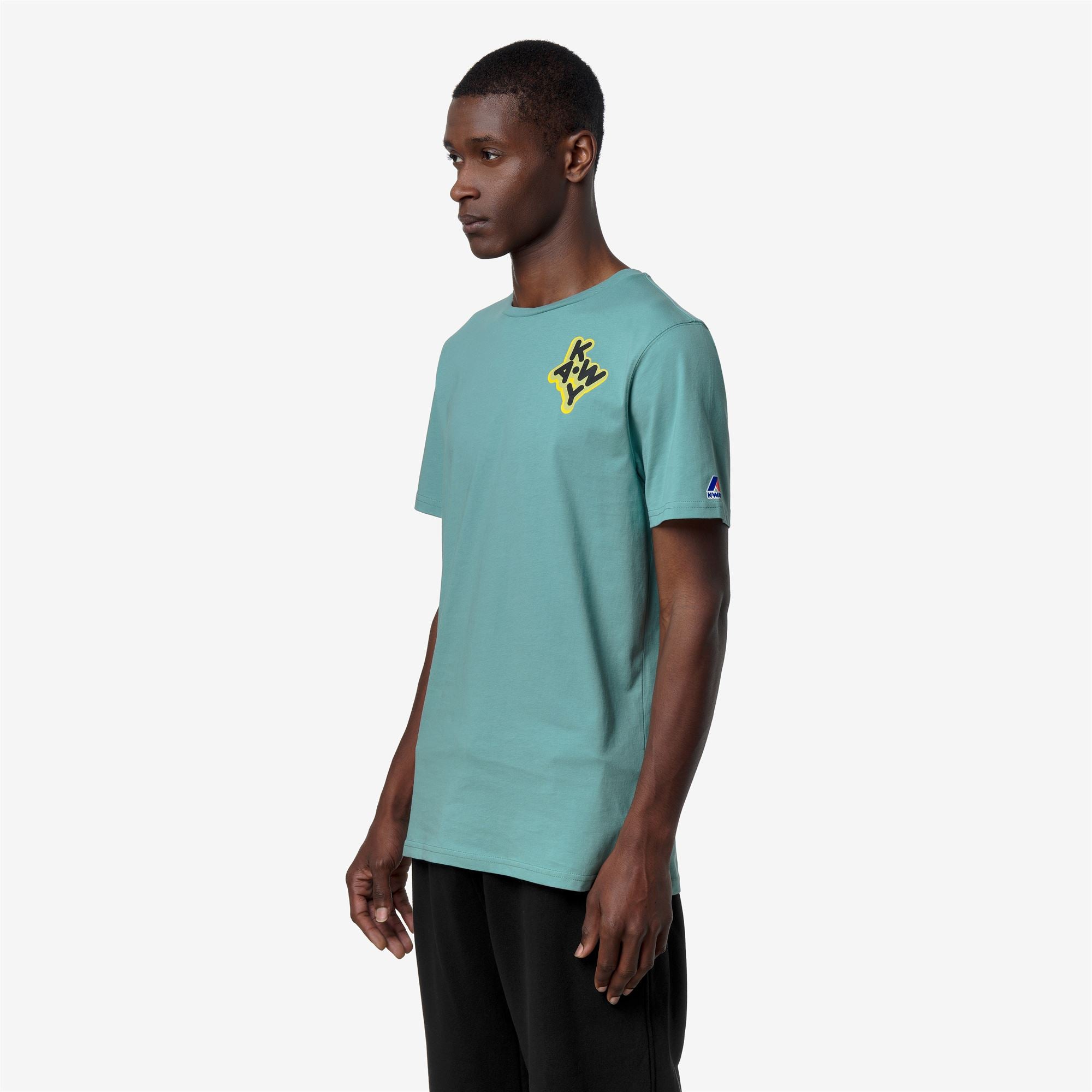 T-Shirts & Top_UNISEX_LEONIDE SCATTERED LETTERING_T-Shirt_Green Mine - Commercial 5
