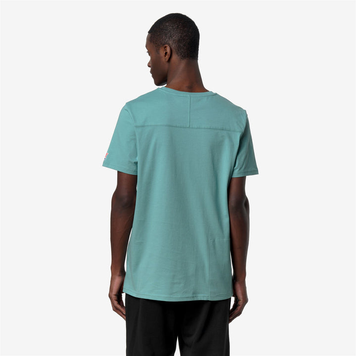 LEONIDE SCATTERED LETTERING T-Shirt & Top T-Shirt Unisex Green Mine 3