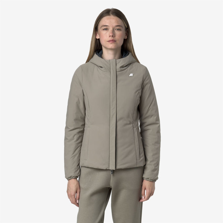 Chaqueta corta reversible azul para mujer con aislamiento sintético 3