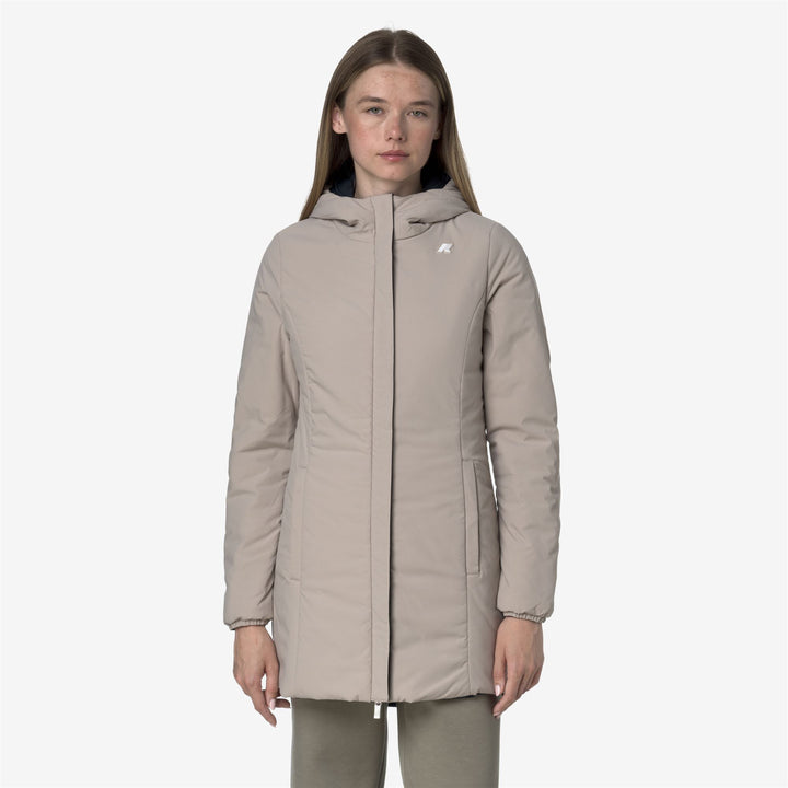 Chaqueta aislante reversible de longitud media para mujer en azul beige 4