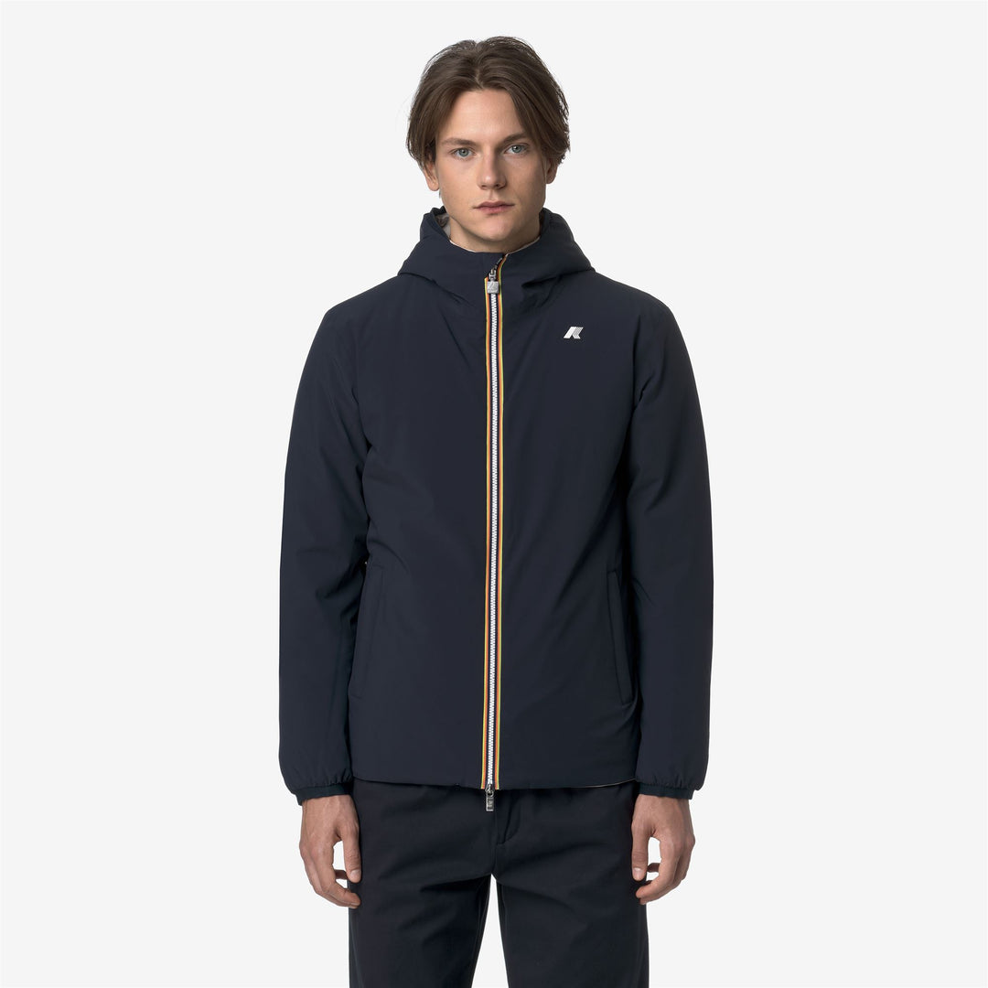 Chaqueta corta reversible para hombre en azul beige con relleno sintético main