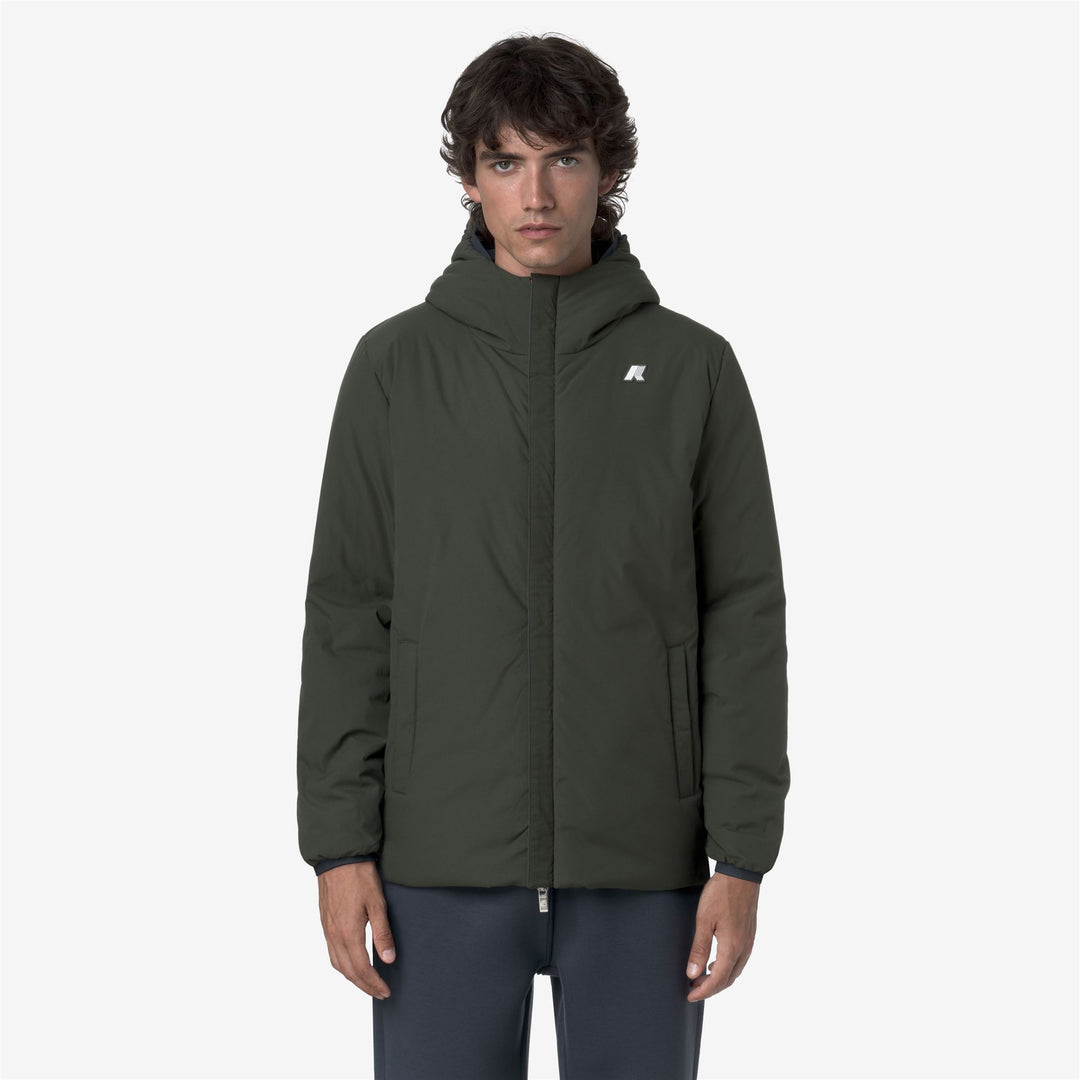 Chaqueta aislante reversible azul para hombre para actividades al aire libre. main