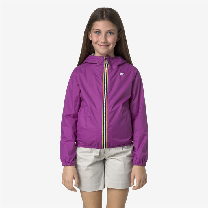 Chaqueta reversible y empaquetable para niñas en beige y violeta 1
