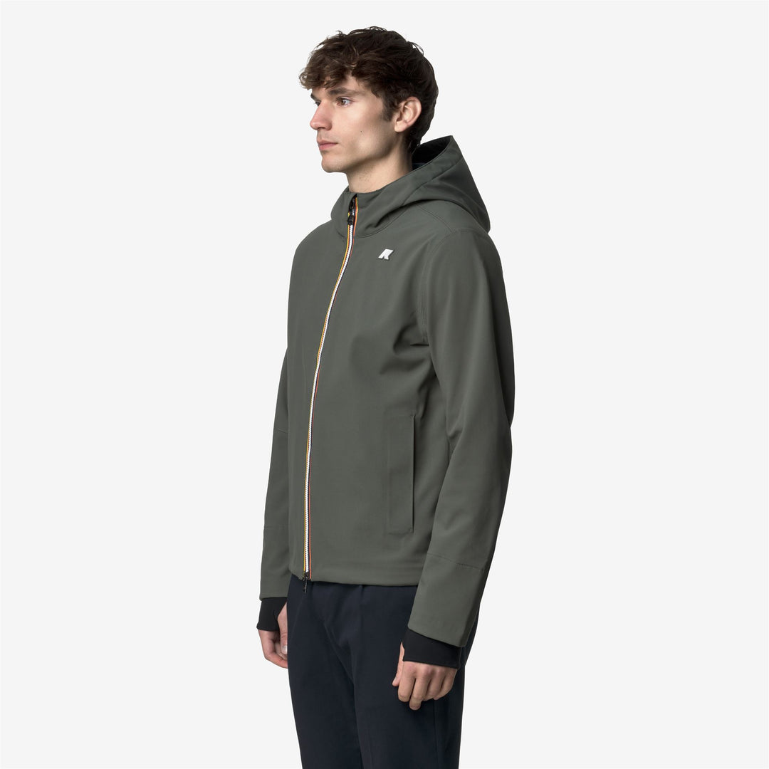 Chaqueta corta urbana verde-negra para hombre con resistencia al agua main