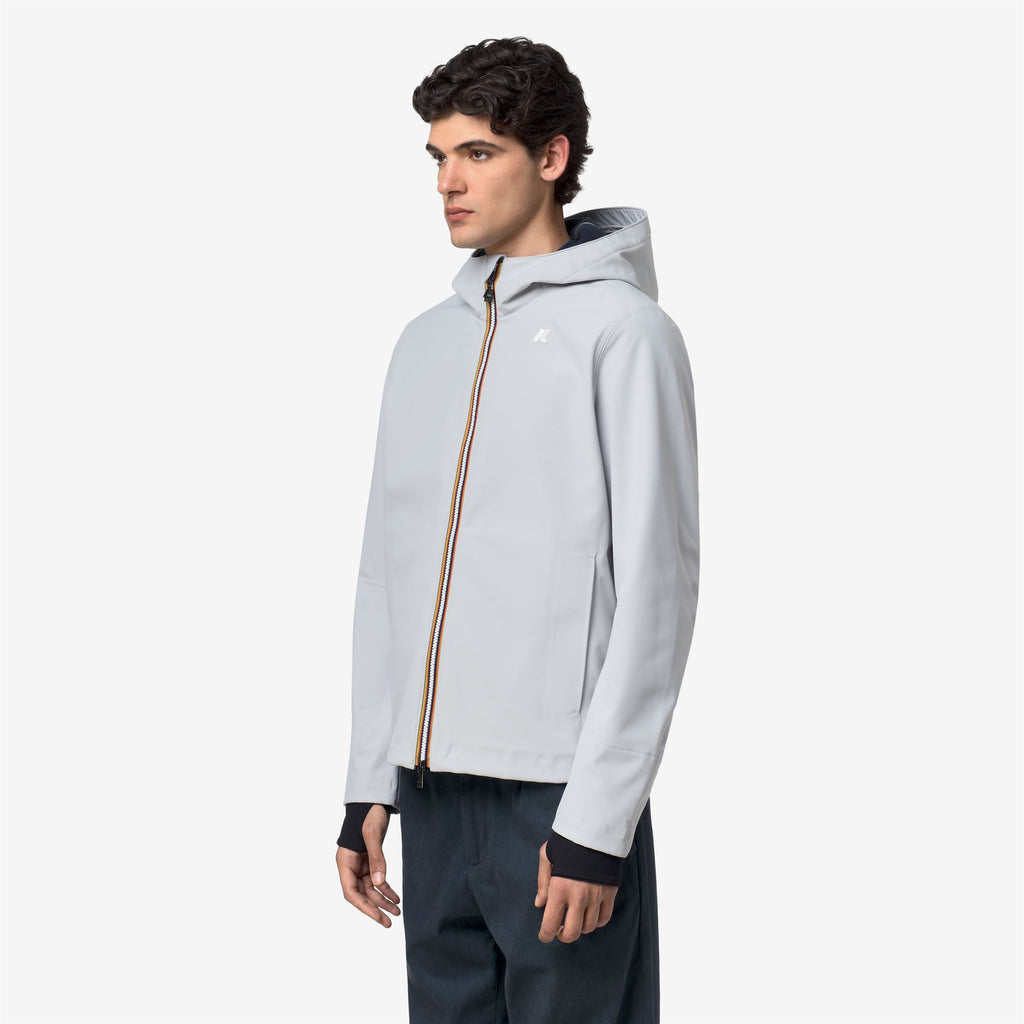 Jackets_Man_JACKO BONDED_Short_Grey Ash - Blue Depth - Commercial 5