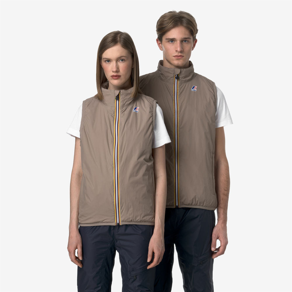 Beige unisex insulated packable vest jacket 02