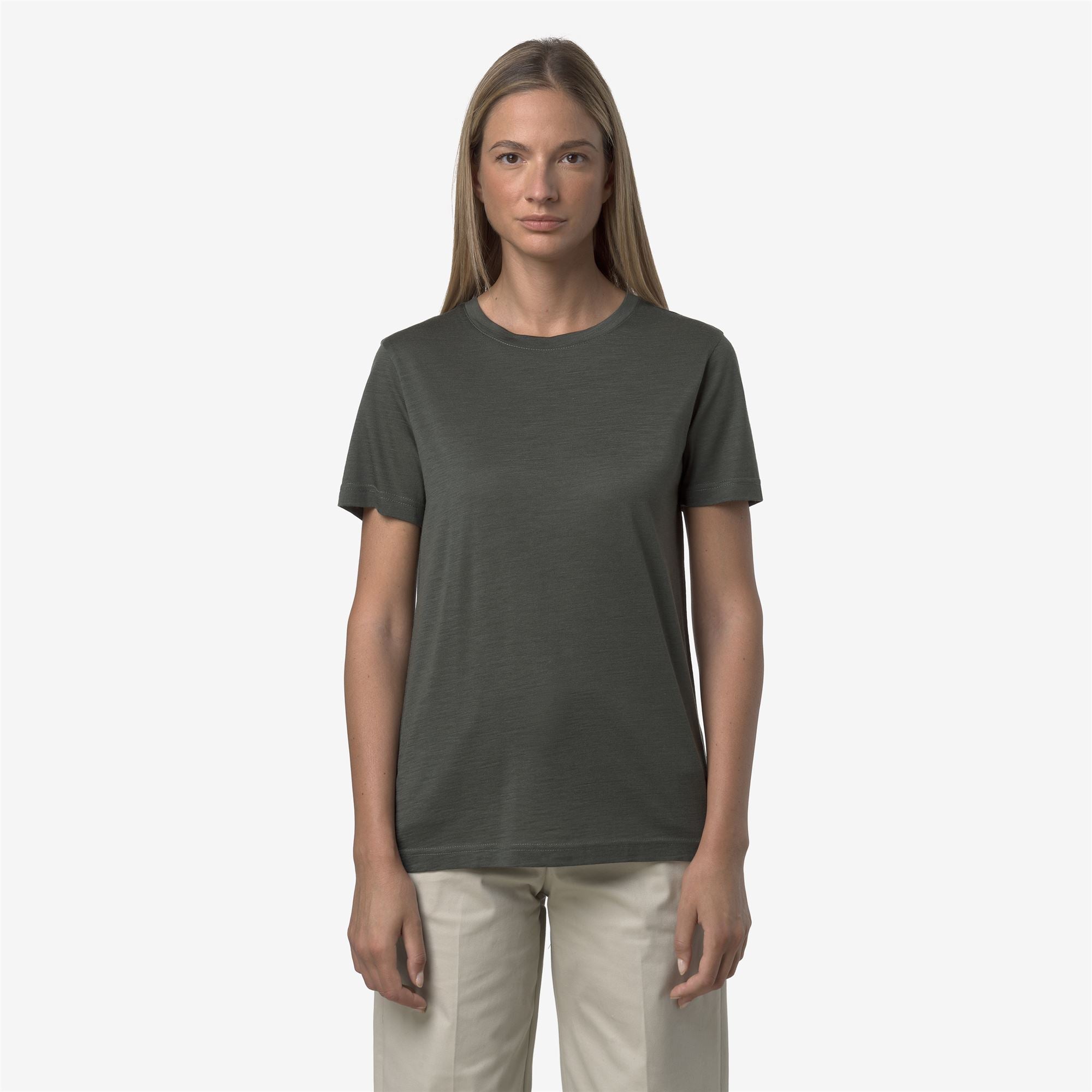 Knitwear_UNISEX_COMBE WOOL BLEND_Pull Over_GREEN BLACKISH - Commercial 4