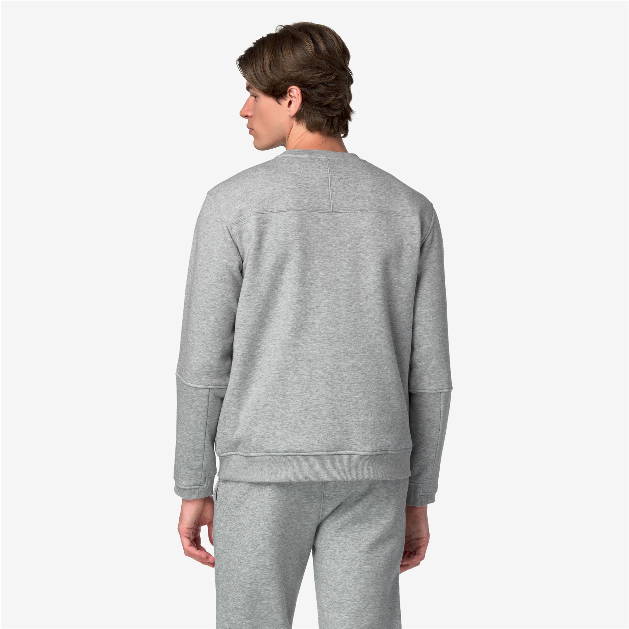 Fleece_UNISEX_NAEL BRUSHED PC_Jumper_GREY MID MEL - Commercial 6