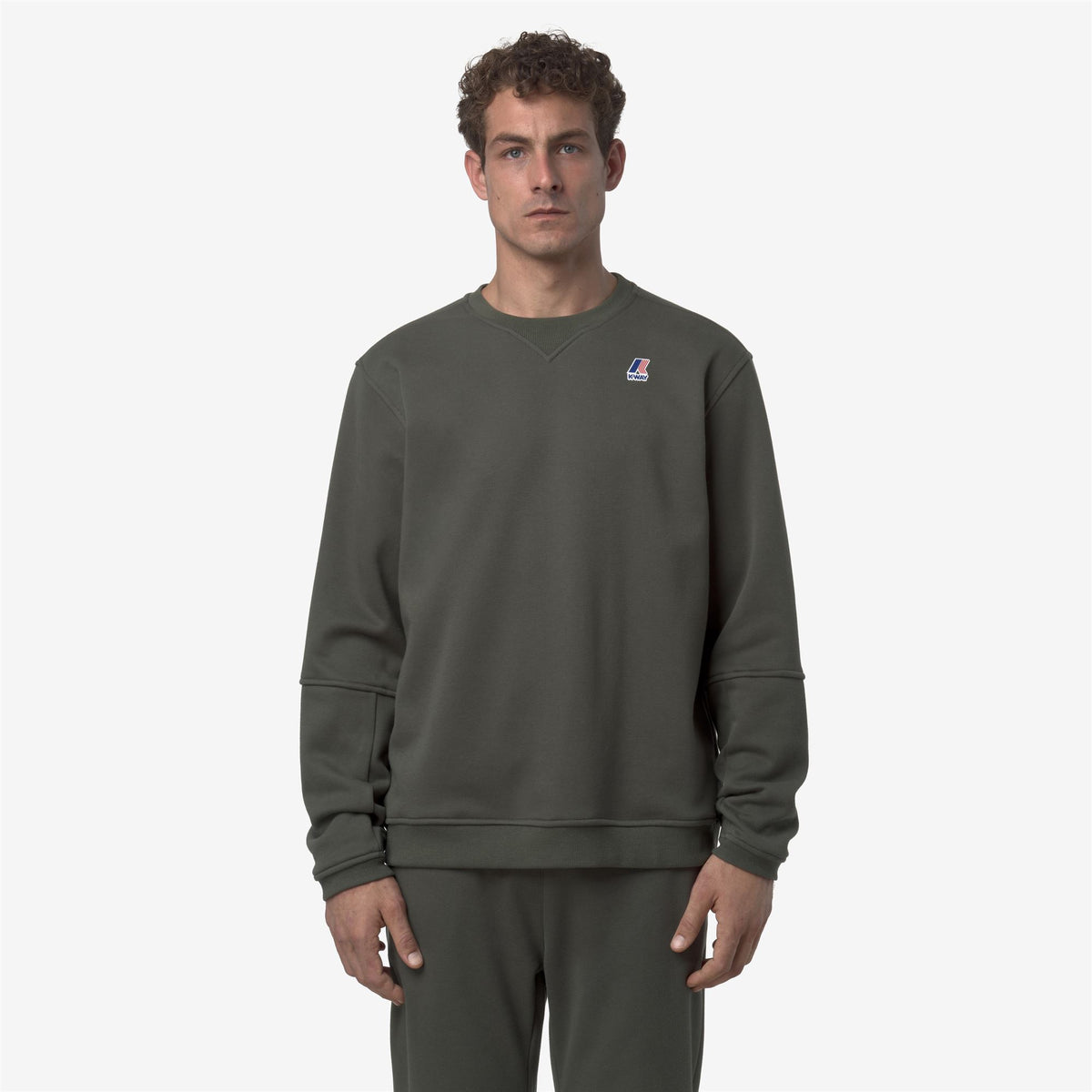 Fleece_UNISEX_NAEL BRUSHED PC_Jumper_GREEN BLACKISH - Commercial 4