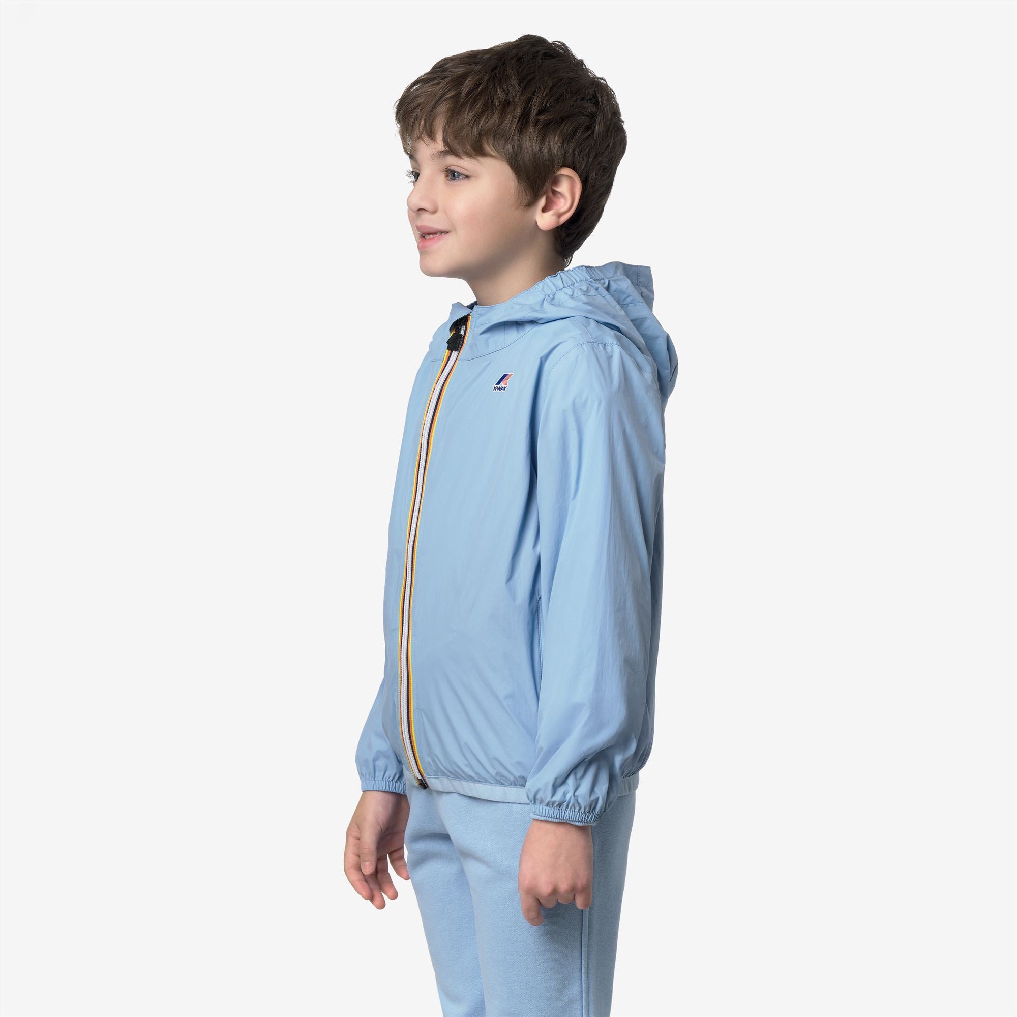 Jackets_KID UNISEX_P. LE VRAI 4.0 CLAUDE_Mid_Blue Cielo - Commercial 5