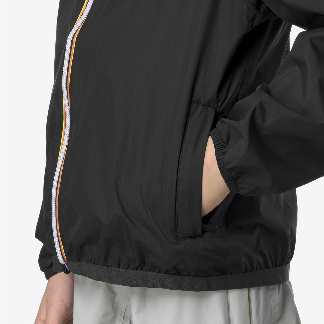 Chaqueta resistente al clima plegable para niños en negro y gris main