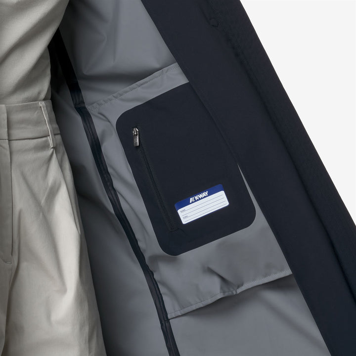 Impermeable largo azul para mujer con membrana aislante 4