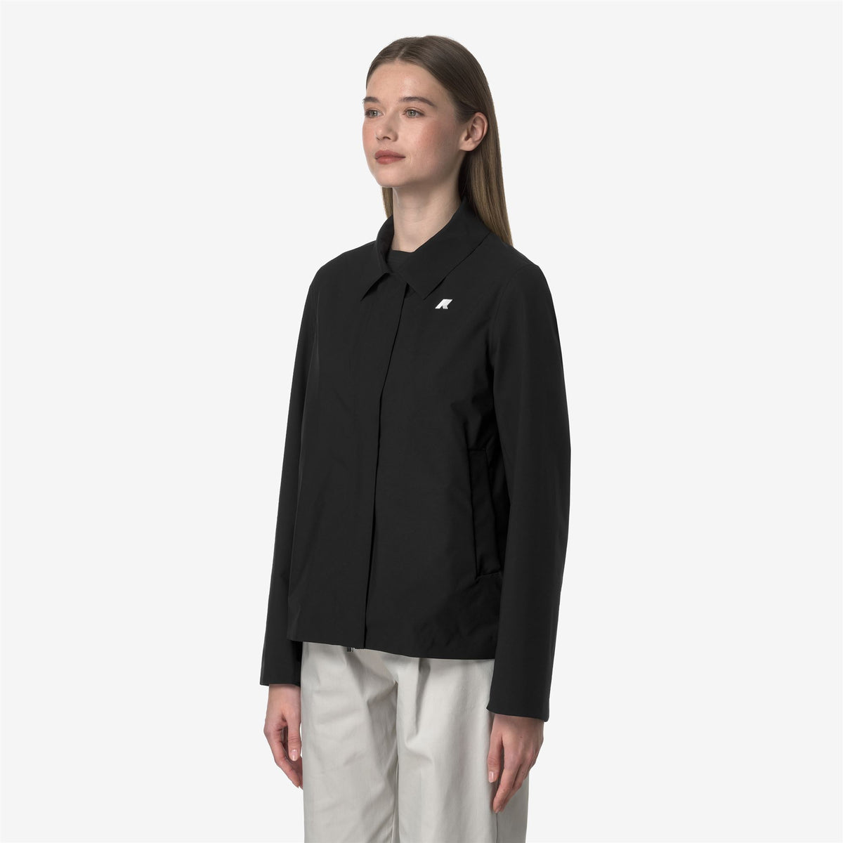 Jackets_WOMAN_ARABEL STRETCH 2L_Short_Black Pure - Commercial 5