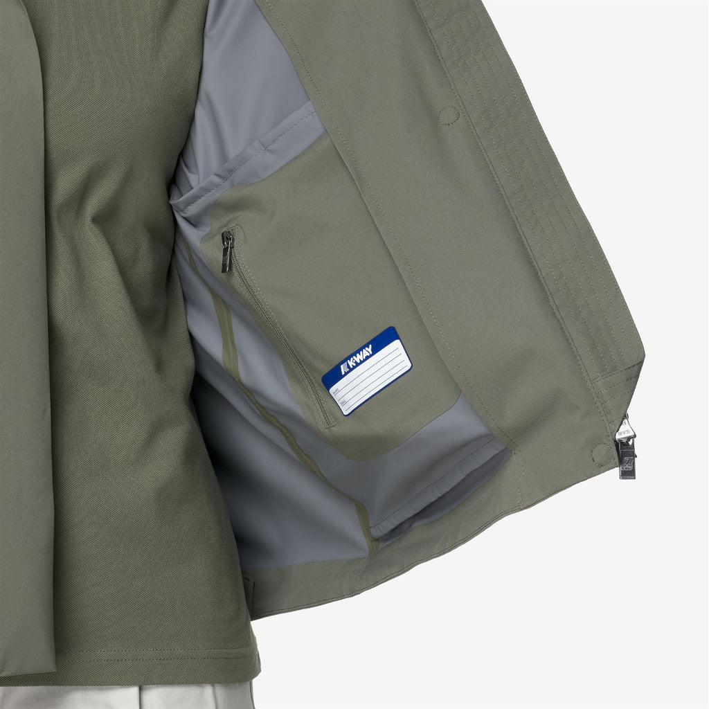Jackets_WOMAN_ARABEL STRETCH 2L_Short_Green Lichen - Commercial 7