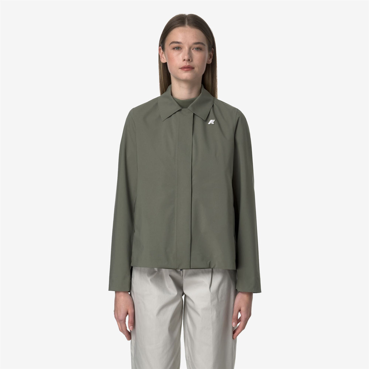 Jackets_WOMAN_ARABEL STRETCH 2L_Short_Green Lichen - Commercial 4