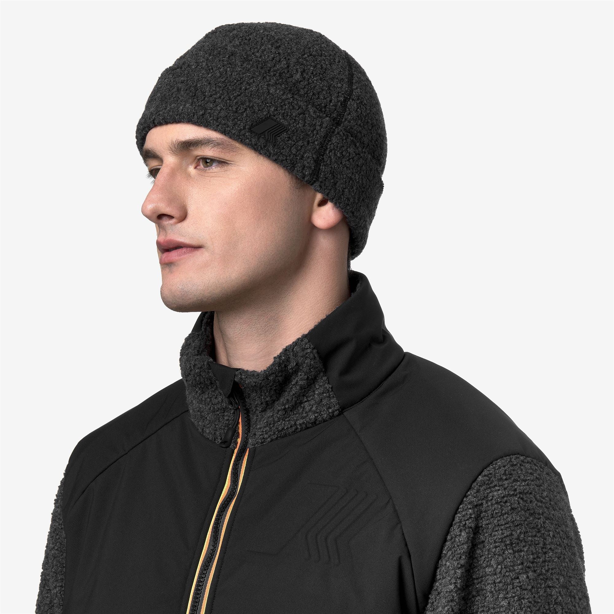Headwear_UNISEX_SEMNOS W POLAR_Hat_Black Pure - Commercial 4