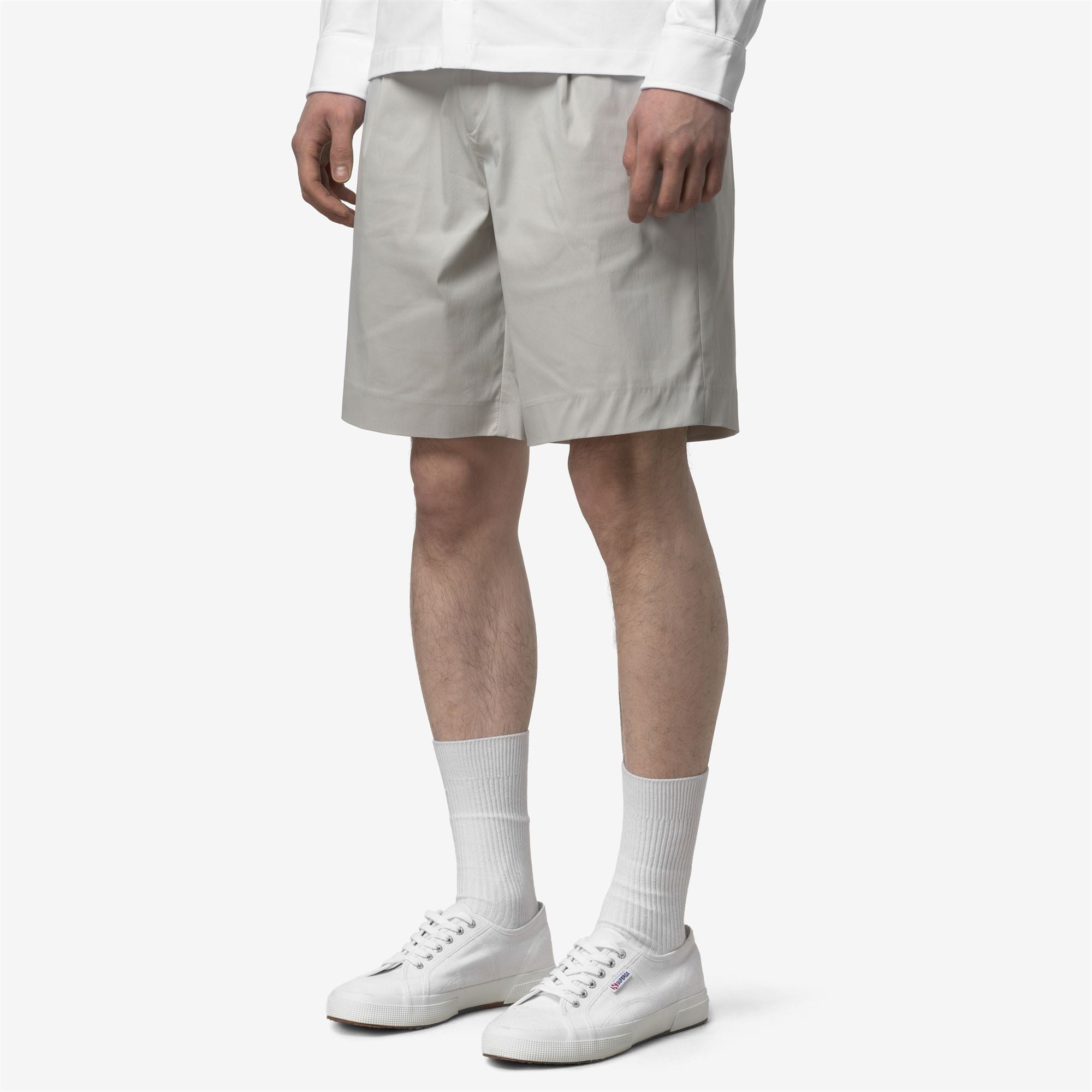 Shorts_MAN_SEVERE TWILL TECH_Chino_BEIGE LT - Commercial 5