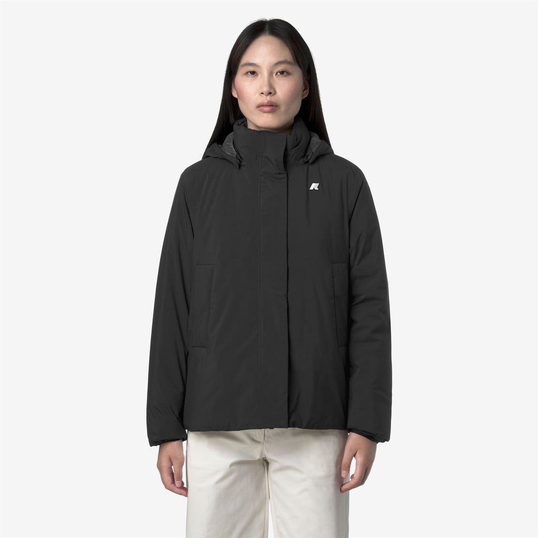Chaqueta corta impermeable negra para mujer con acolchado PrimaLoft main