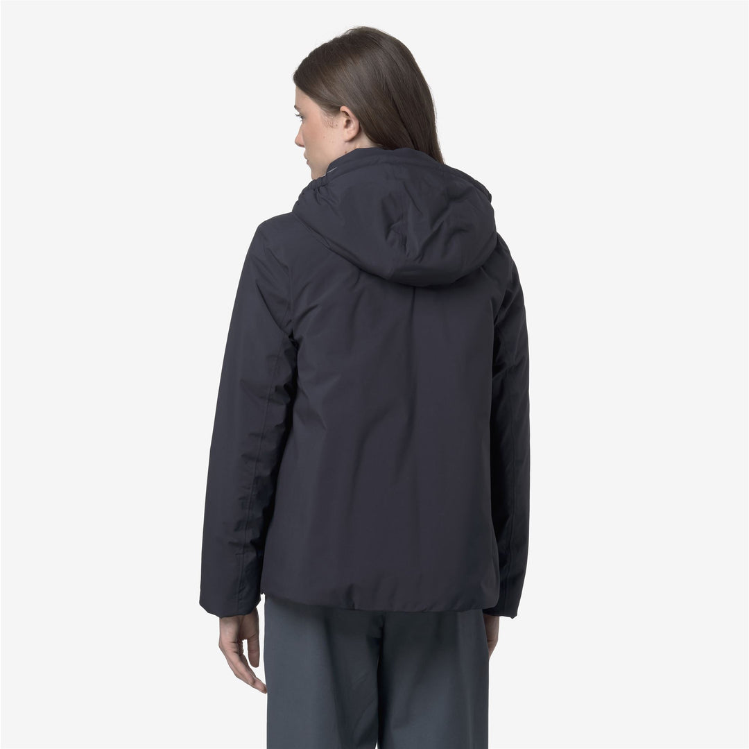 Chaqueta corta impermeable azul para mujer con acolchado PrimaLoft main