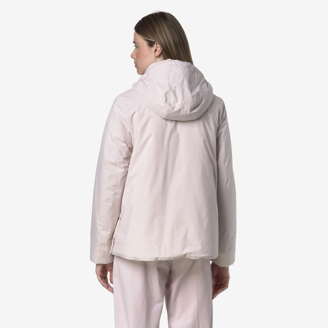 Chaqueta corta impermeable gris para mujer con forro de piel sintética main