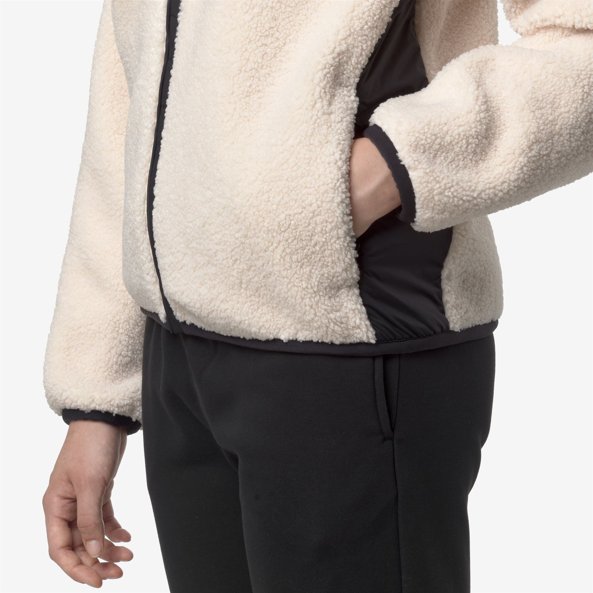 Fleece_WOMAN_BERNARDINE 4.0 ORSETTO_Jacket_Black Pure-Ecru - Commercial 7