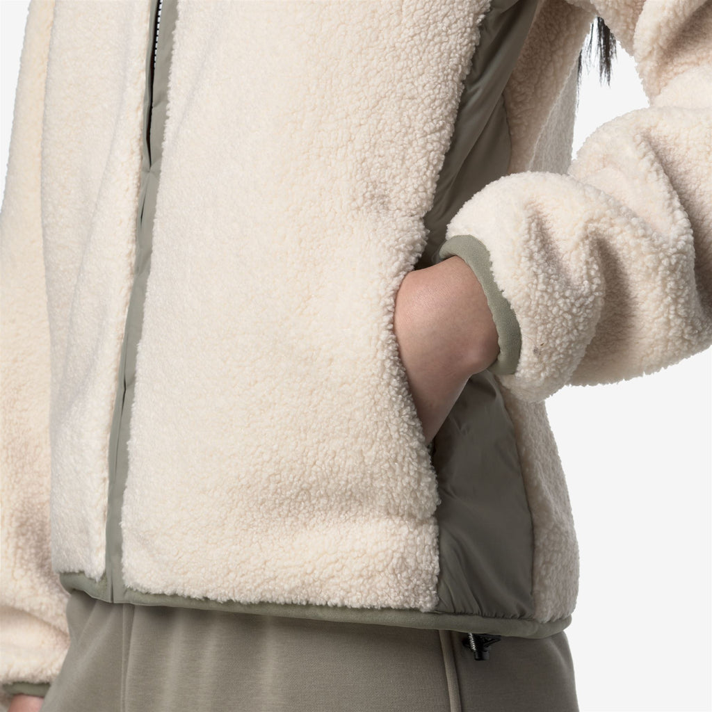 Fleece_WOMAN_BERNARDINE 4.0 ORSETTO_Jacket_Green Oak-Ecru - Commercial 7