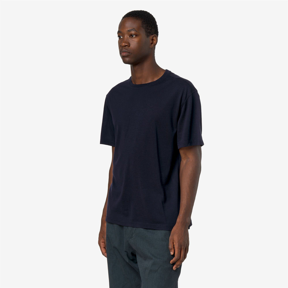 T-Shirts & Top_Man_FANTOME WOOL JERSEY_T-Shirt_Blue Depth - Commercial 5