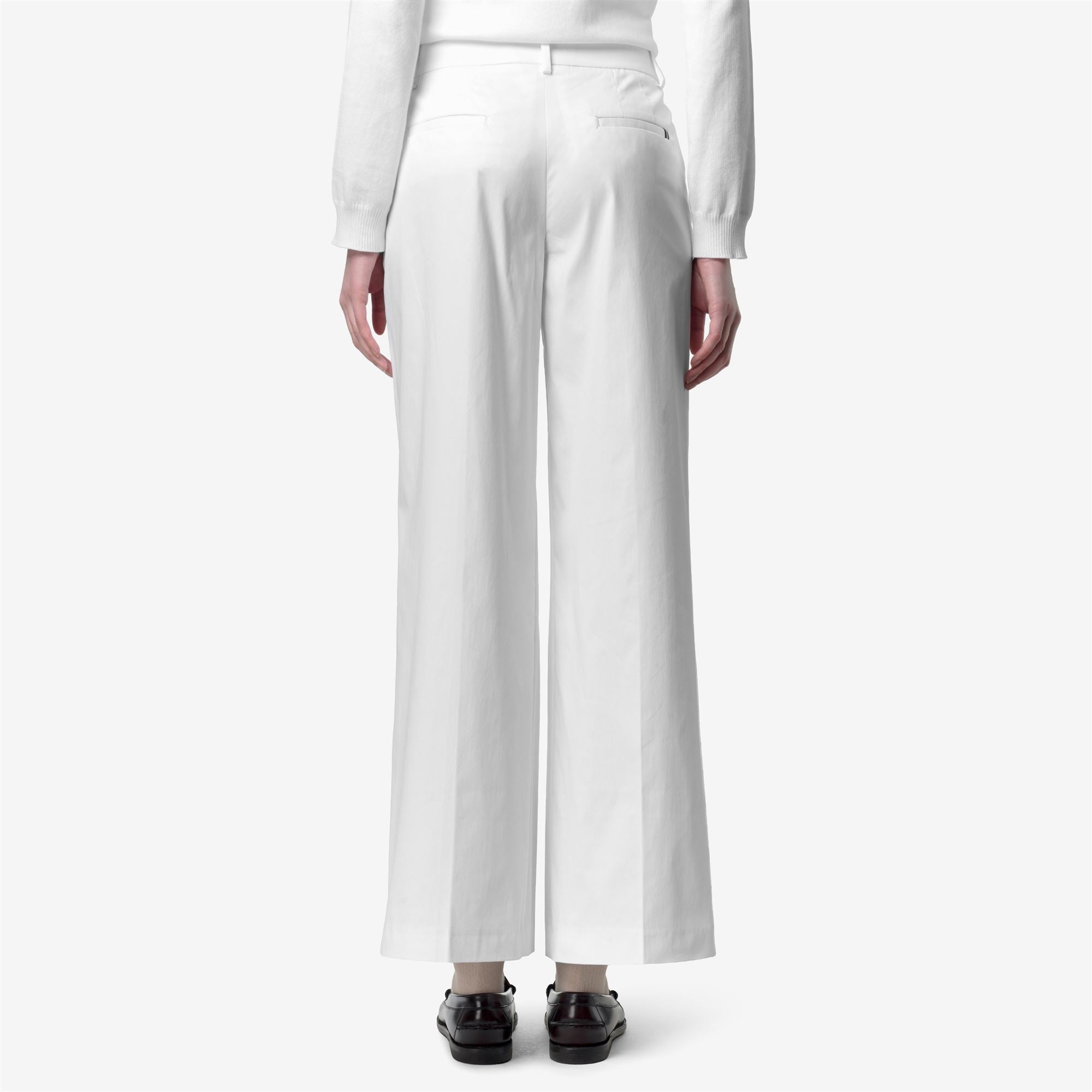 Pants_WOMAN_TYA TWILL TECH_Chino_White - Commercial 6