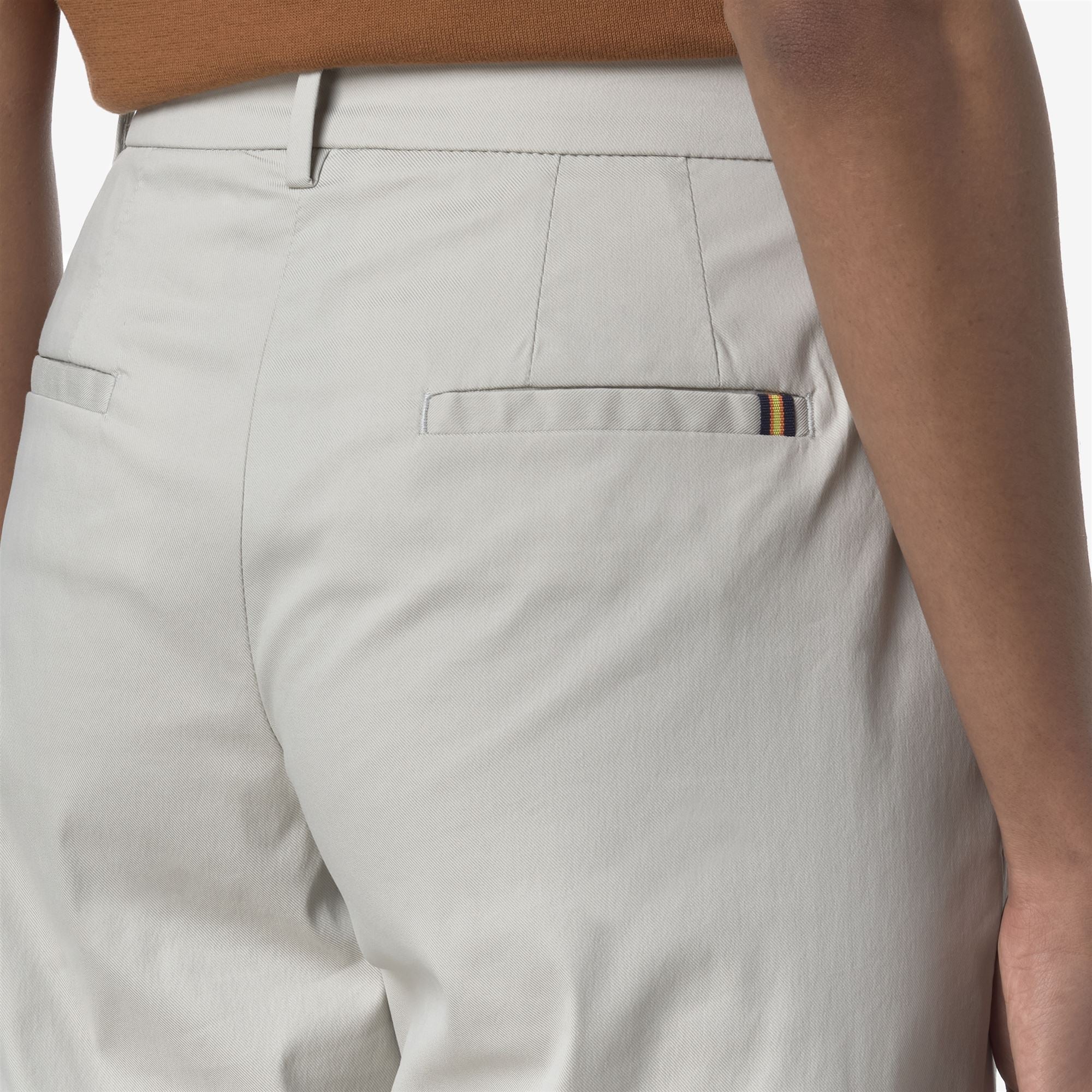 Pants_WOMAN_TYA TWILL TECH_Chino_BEIGE LT - Commercial 7