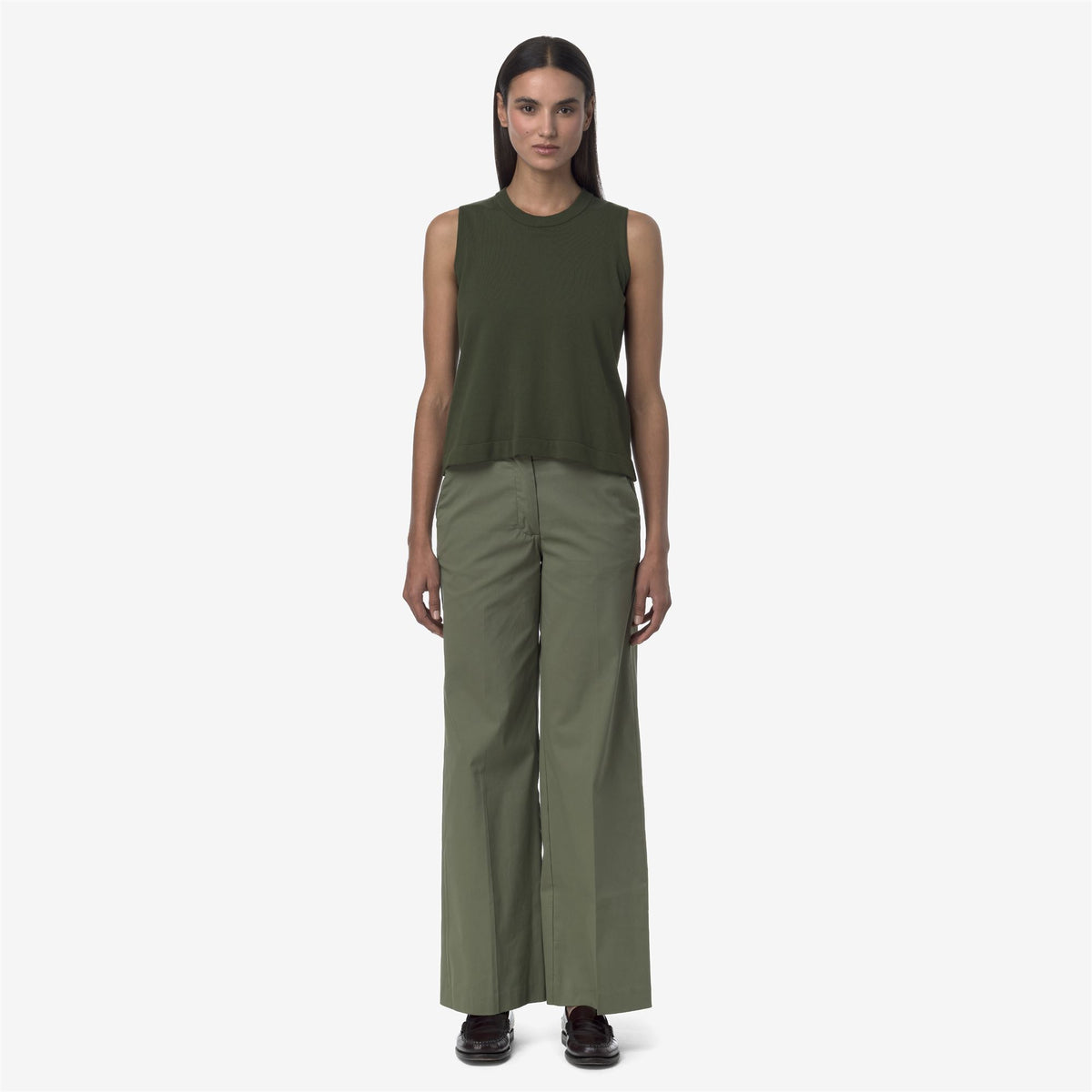 Pants_WOMAN_TYA TWILL TECH_Chino_Green Lichen - Commercial 4