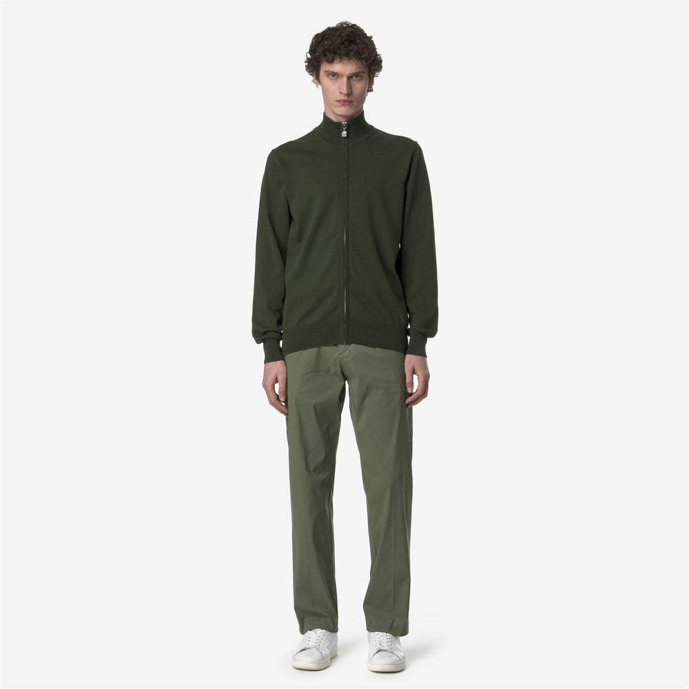 Pantaloni Chino Uomo Verde Lichene per Comfort Urbano 02