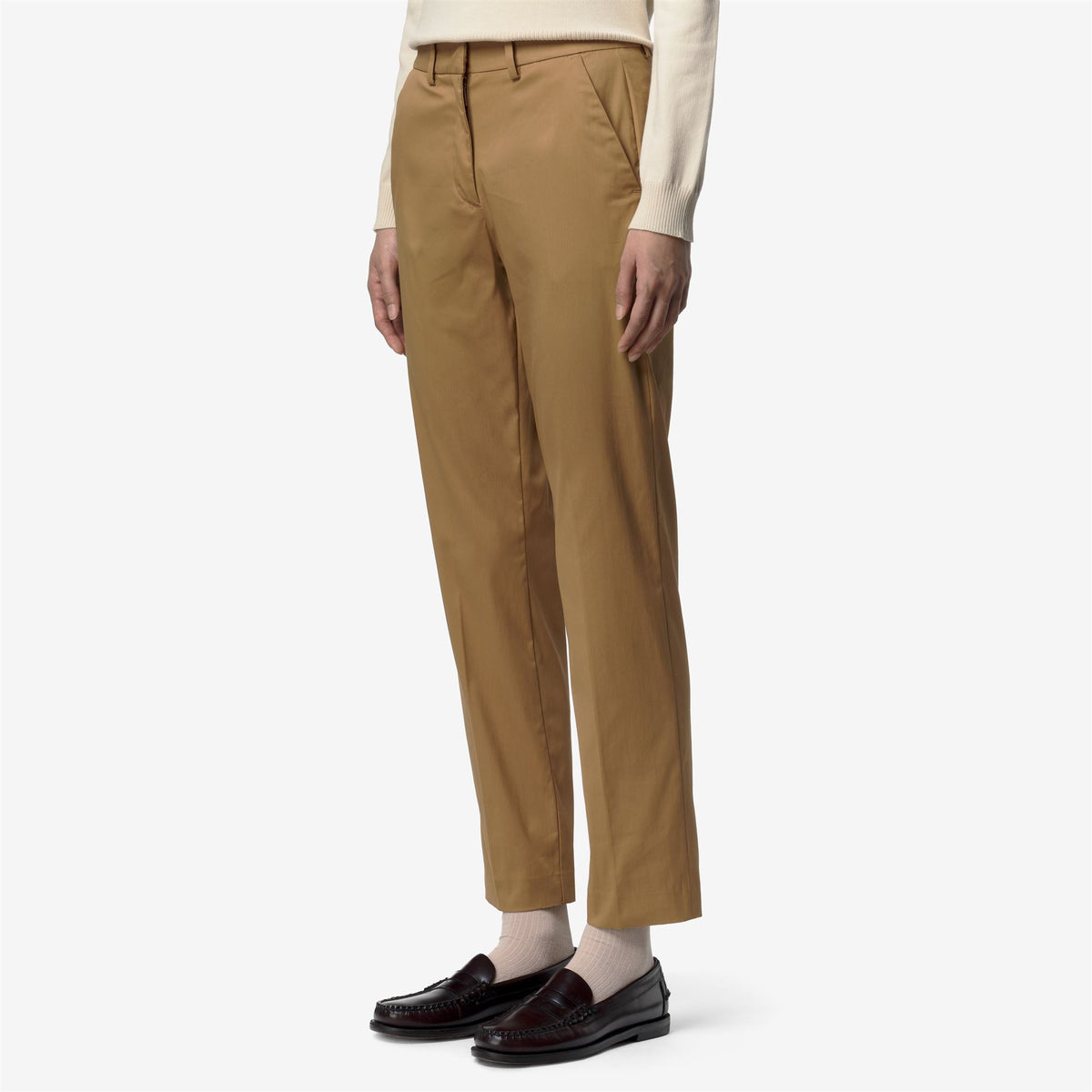 Pants_Woman_BELLE TWILL TECH_Chino_Brown Bistre - Commercial 5