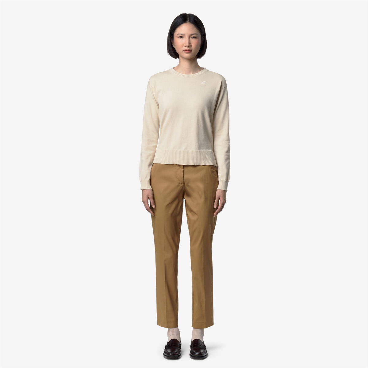 Pants_Woman_BELLE TWILL TECH_Chino_Brown Bistre - Commercial 4