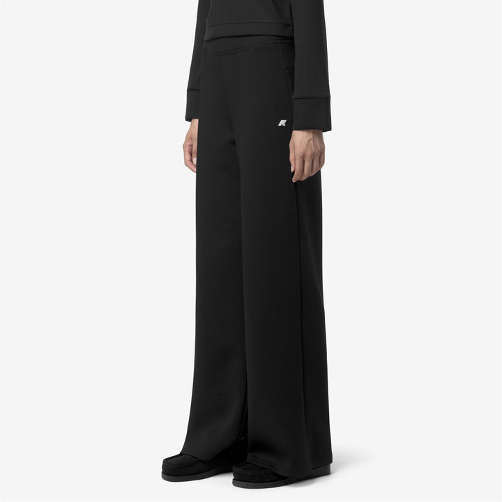 Black Women's Athleisure Wide-Leg Sweatpants with Pockets 2