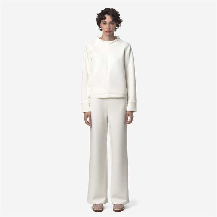 Pantalones deportivos blancos de pierna ancha para mujer 1