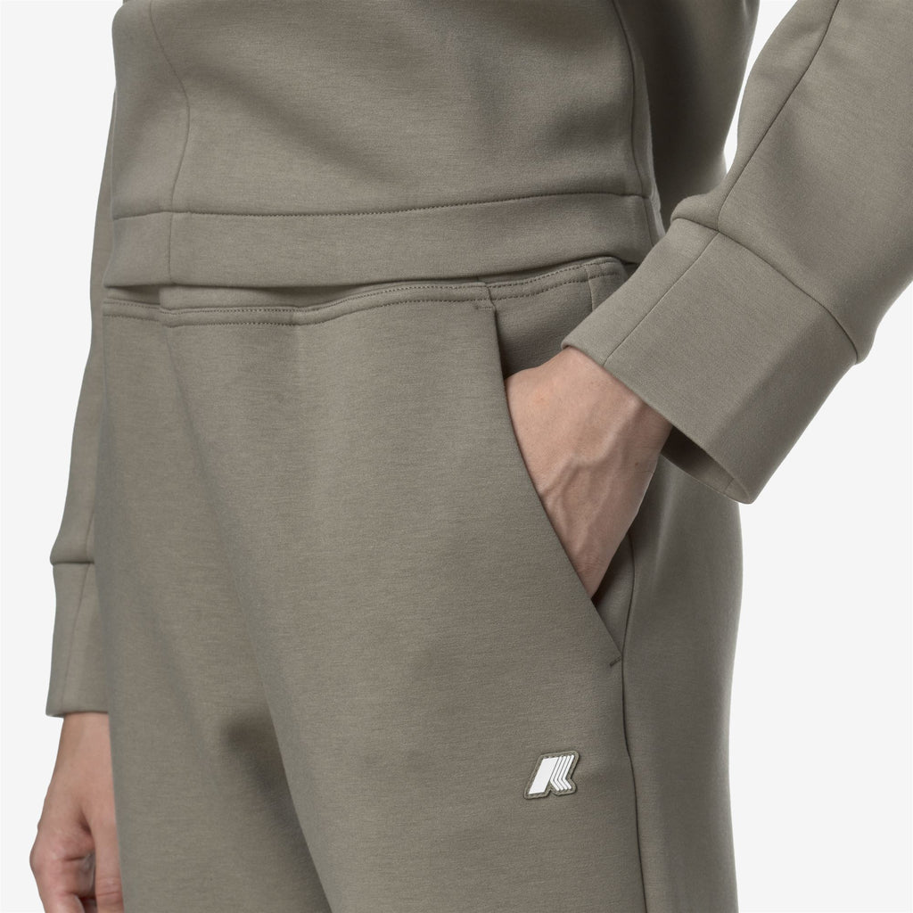 Pants_WOMAN_GINEVRETTE LIGHT SPACER_Sport Trousers_Green Oak - Commercial 7