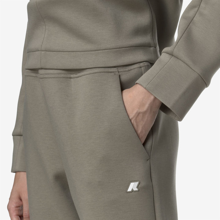 Green oak Women's Sport Trousers for All Seasons 4