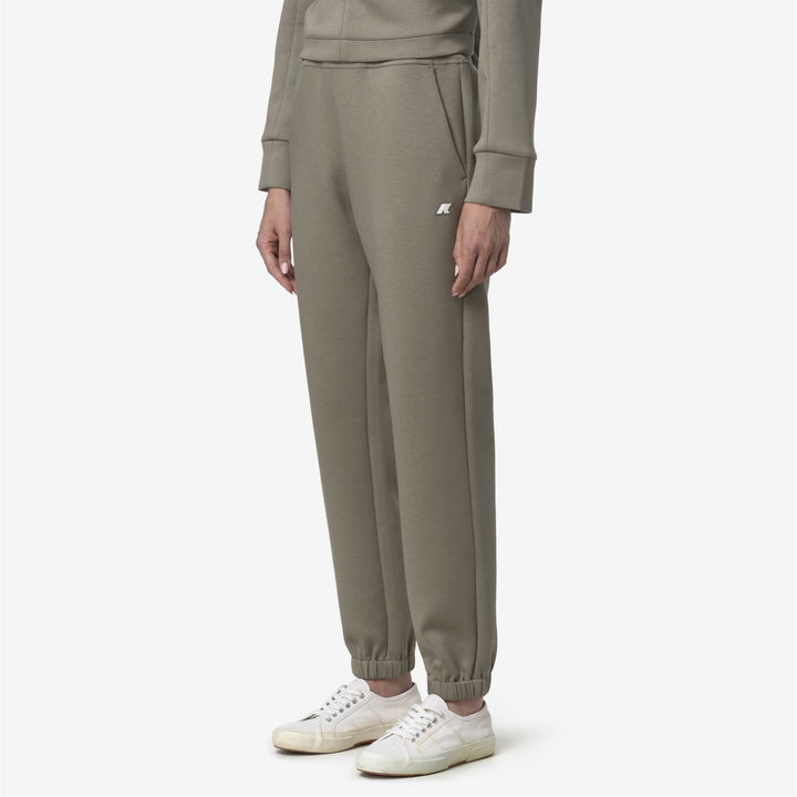 Green oak Women's Sport Trousers for All Seasons 2