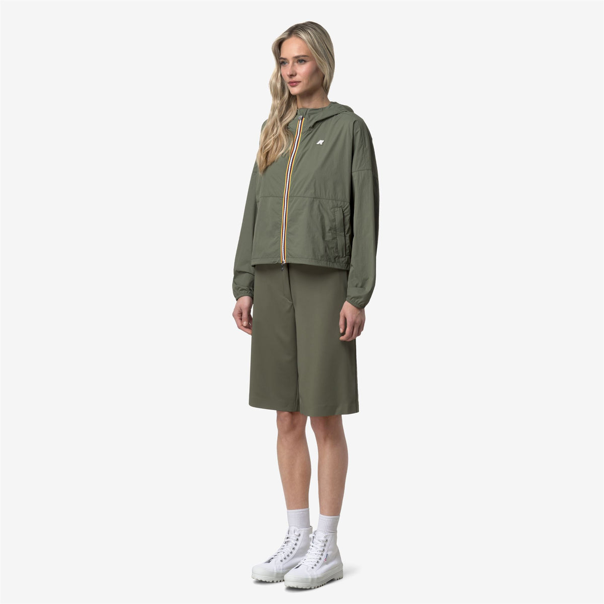 Jackets_Woman_GASTONIN ULTRALIGHT AF_Short_Green Lichen - Commercial 5